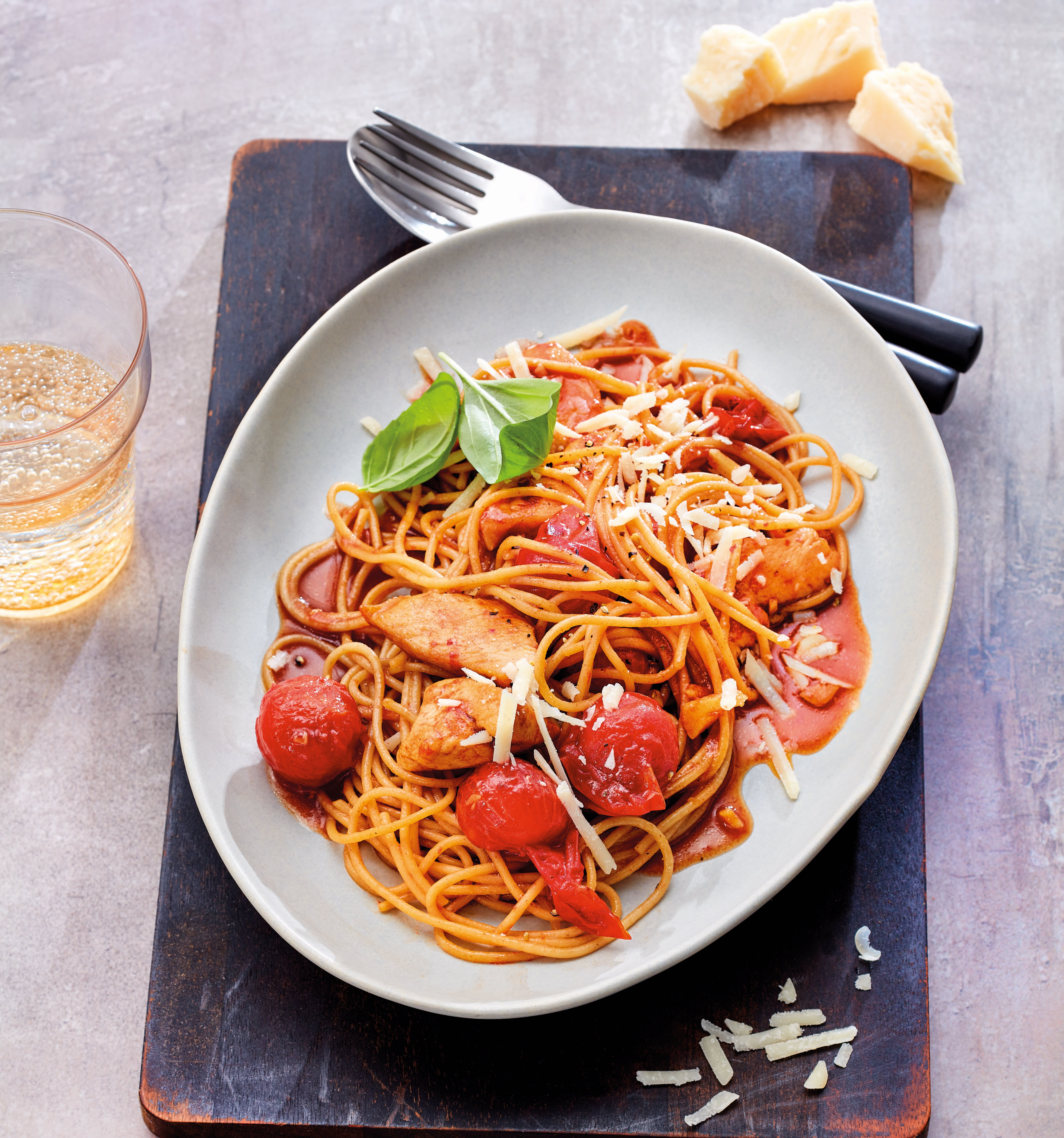 Foto van Spaghetti met balsamico-tomaten en kip door WW